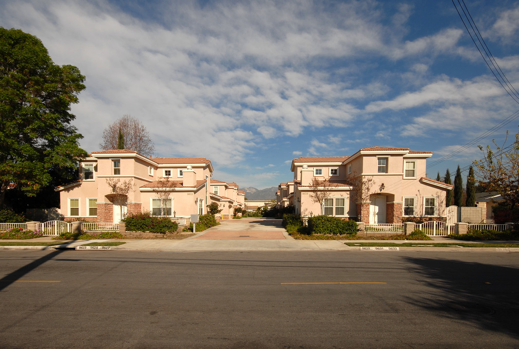 9623-9633 Broadway in Temple City, CA - Foto de edificio