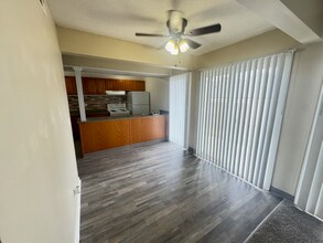 7311 Buckingham Dr in Lincoln, NE - Building Photo - Building Photo