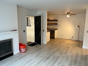 2210 Golden Oaks Ln in Monterey, CA - Building Photo - Building Photo