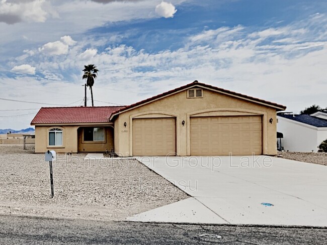 1825 Rainbow Ave S in Lake Havasu City, AZ - Building Photo - Building Photo