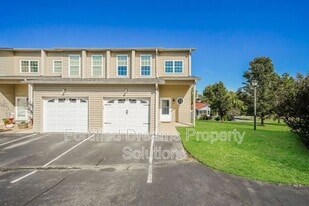 307 Skiles Heights in Thomasville, NC - Building Photo