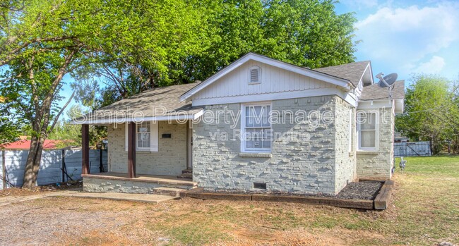 2347 NW 10th St in Oklahoma City, OK - Building Photo - Building Photo