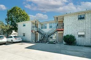property at 1102 Southwalk St