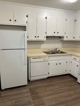 135 Hatton Ln in Meherrin, VA - Building Photo - Building Photo