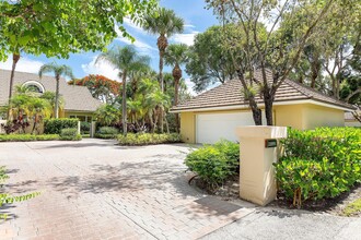11991 Polo Club Rd in Wellington, FL - Building Photo - Building Photo