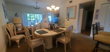 180 Portside Ave, Unit 102 in Cape Canaveral, FL - Foto de edificio - Building Photo