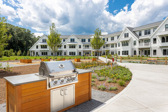 Oriole Landing in Lincoln, MA - Building Photo - Interior Photo