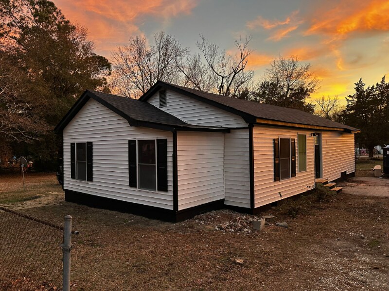 302 Dotts Cir in Darlington, SC - Building Photo
