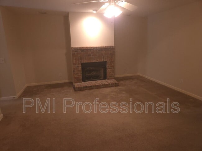 2305 Keegan Dr in Murfreesboro, TN - Building Photo - Building Photo