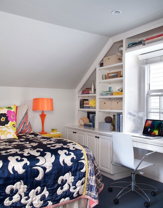 38 Weeden St, Unit 1