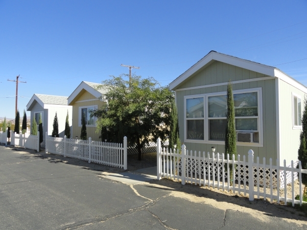 Blue Sky Resort in Twentynine Palms, CA - Building Photo