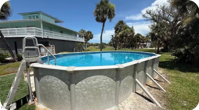 property at 10440 Yacht Basin Dr