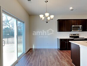 217 Marin Dr in Hendersonville, TN - Building Photo - Building Photo