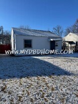 2818 Mauldin Dr in Fort Wayne, IN - Building Photo