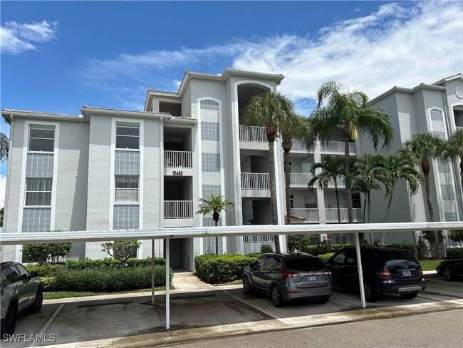 10460 Washingtonia Palm Way in Ft. Myers, FL - Foto de edificio - Building Photo