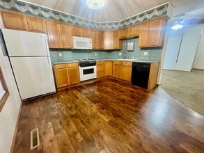 2719 W Mt Vernon St in Springfield, MO - Building Photo - Building Photo