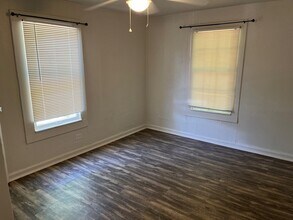 2912 N Independence Ave in Oklahoma City, OK - Building Photo - Building Photo