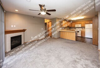 701 SE Dovetail Rd in Grimes, IA - Building Photo - Building Photo