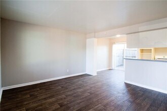 2506 Manor Cir in Austin, TX - Building Photo - Building Photo