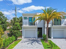 325 SW 16th St in Fort Lauderdale, FL - Building Photo