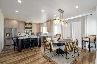 537 S 2470 W in Provo, UT - Building Photo - Building Photo