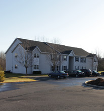 Rosewood Garden Apartments in Watervliet, NY - Building Photo - Building Photo