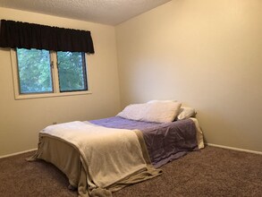 520 N 19th Ave in Bozeman, MT - Foto de edificio - Building Photo