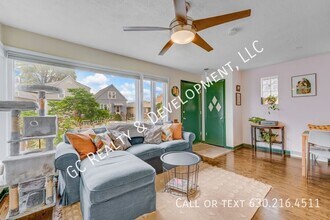 3712 W Concord Pl in Chicago, IL - Building Photo - Building Photo