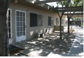 The Knolls in Poway, CA - Foto de edificio - Building Photo