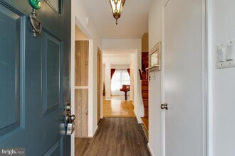 4428 Holly Ave in Fairfax, VA - Building Photo - Building Photo