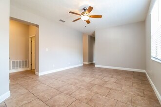 439 Vicks Landing Dr in Apopka, FL - Building Photo - Building Photo