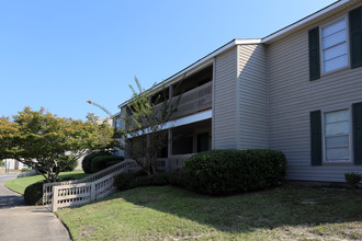 Hunters Pointe in Mobile, AL - Foto de edificio - Building Photo