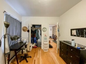 4826 N Wolcott Ave, Unit 1 in Chicago, IL - Building Photo - Building Photo