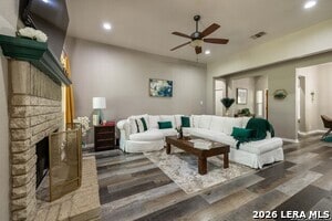 1131 Flaming Oak Dr in New Braunfels, TX - Building Photo - Building Photo