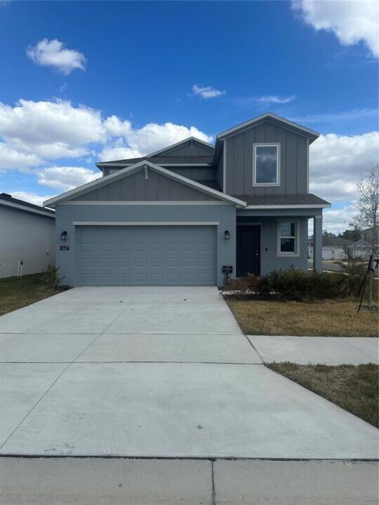 1627 Marksman Rd in Eagle Lake, FL - Building Photo