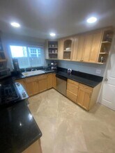 1616 Adams St in Hollywood, FL - Building Photo - Building Photo