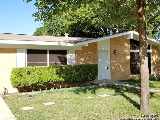 property at 214 Beechwood Ave