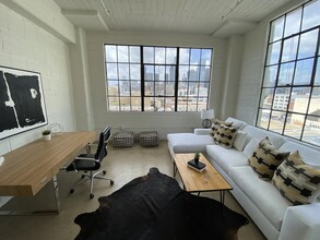 Tailor Lofts in Los Angeles, CA - Building Photo - Building Photo