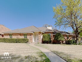 1607 Boardwalk Ct in Arlington, TX - Building Photo