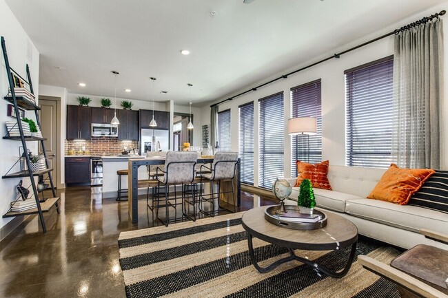 property at 605 Studewood St