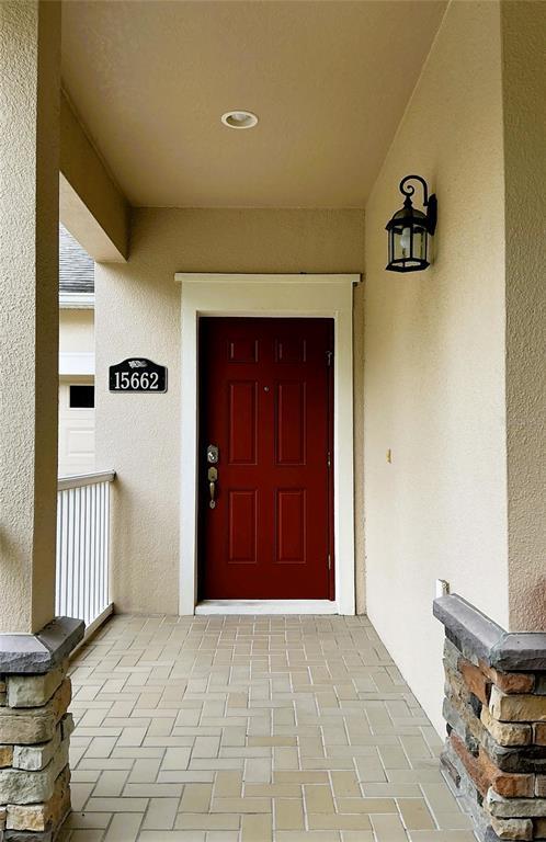 15662 Signature Drive in Winter Garden, FL - Building Photo - Building Photo