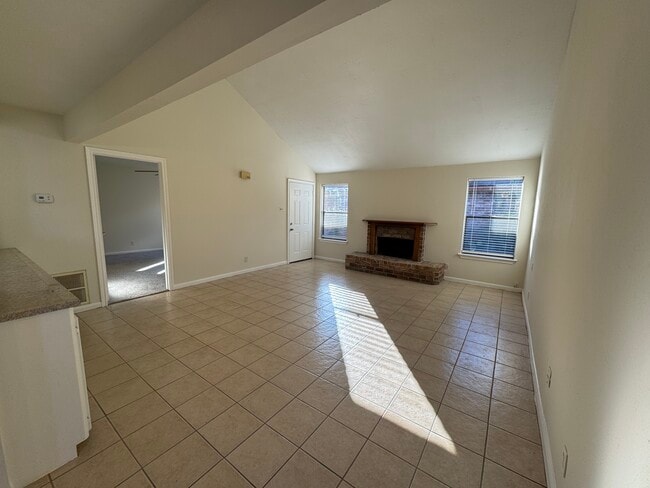 8915 Emnora Ln, Unit C in Houston, TX - Building Photo - Building Photo