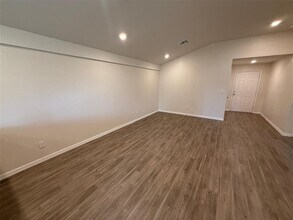 26528 Oran Way in Port Charlotte, FL - Building Photo - Building Photo