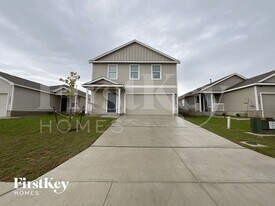2439 Lake Hills, Unit 2 in New Braunfels, TX - Building Photo
