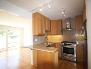 32 Flint St in San Francisco, CA - Building Photo - Building Photo