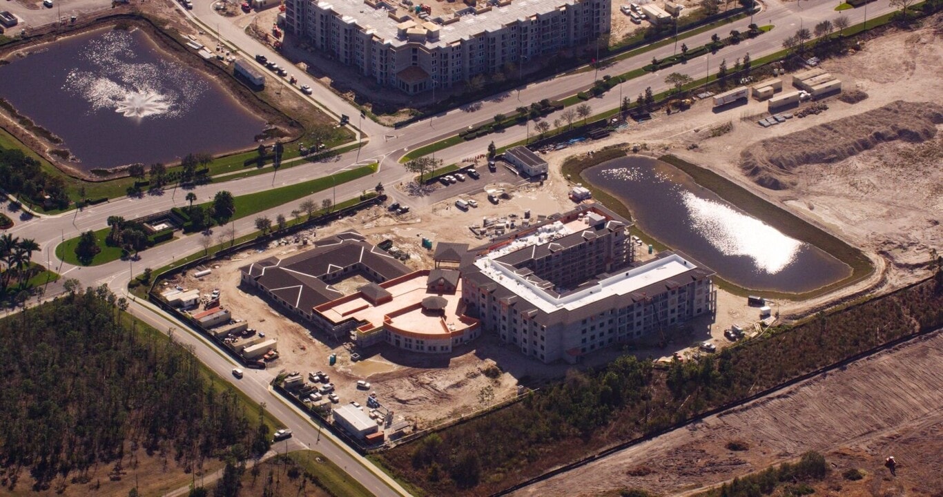 The Gallery at Hacienda Lakes in Naples, FL - Building Photo