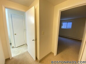 122 Dustin St in Boston, MA - Building Photo - Building Photo