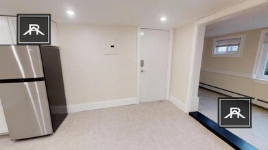67 Walden St in Cambridge, MA - Building Photo - Building Photo