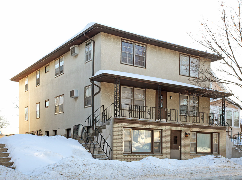 1360 Payne Ave in St. Paul, MN - Foto de edificio