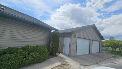 41225 Sparrowhawk Ln in Polson, MT - Building Photo - Building Photo